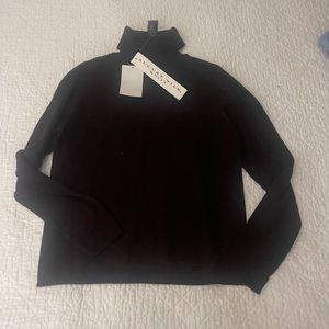 NWT - August Silk Dark Brown Turtleneck. Silk & Cashmere Blend. Size Small.